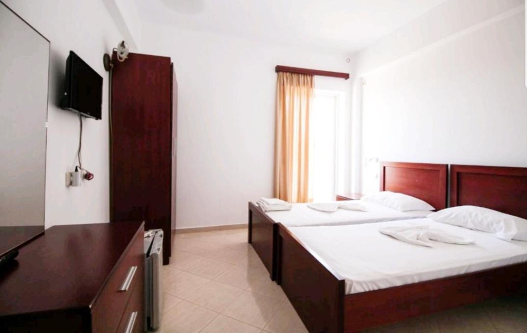 Hotel Afrodite Dhërmi Exterior foto
